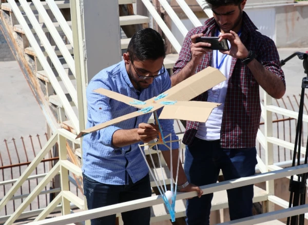 تیم نیک از پردیس شهید باهنر دانشگاه فرهنگیان کرمان در مسابقه نجات تخم مرغ به مقام قهرمانی دست یافت.