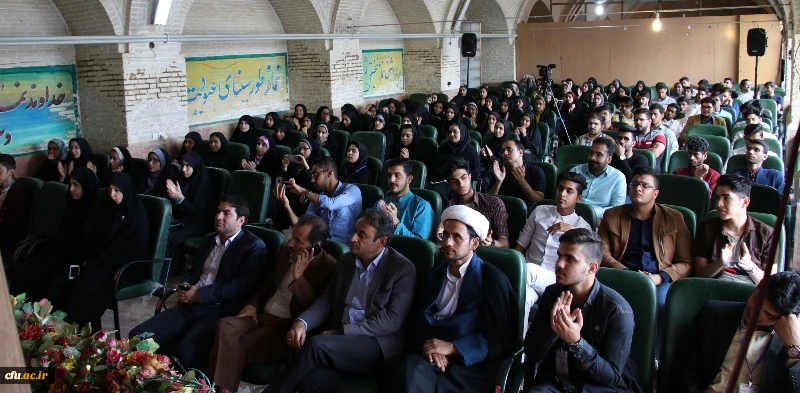 تیم نیک از پردیس شهید باهنر دانشگاه فرهنگیان کرمان در مسابقه نجات تخم مرغ به مقام قهرمانی دست یافت.