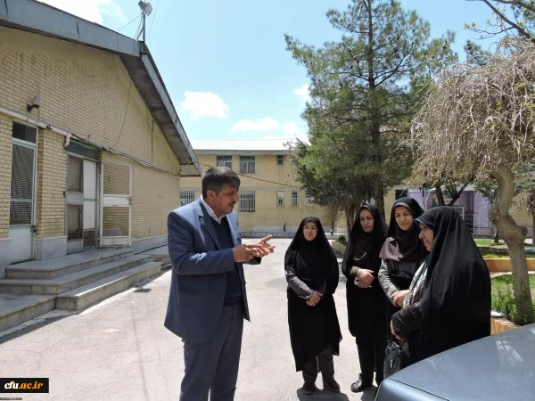 به مناسبت بزرگداشت هفته سراهای دانشجویی:
حضور مشاور رییس دانشگاه فرهنگیان در امور بانوان در پردیس شهید باهنر دانشگاه فرهنگیان استان چهارمحال و بختیاری
 2