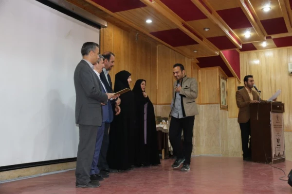 مدیرکل فرهنگی دانشگاه فرهنگیان در اختتامیه مرحله کشوری جشنواره فرهنگی دانشجومعلمان:

رسالت اصلی دانشگاه فرهنگیان تربیت نیروی انسانی کیفی است. 3