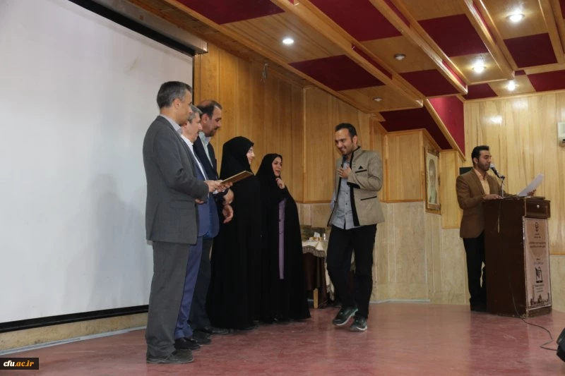 مدیرکل فرهنگی دانشگاه فرهنگیان در اختتامیه مرحله کشوری جشنواره فرهنگی دانشجومعلمان:

رسالت اصلی دانشگاه فرهنگیان تربیت نیروی انسانی کیفی است. 3