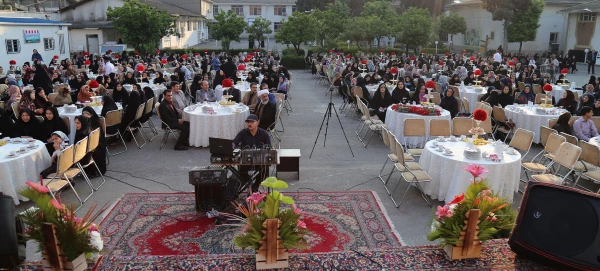 برگزاری مراسم به مناسبت بزرگداشت مقام معلم و دهه سرآمدی آموزش در پردیس امام خمینی (ره)گرگان 2
