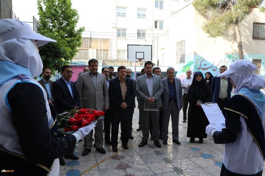 به مناسبت روز کارورز 17