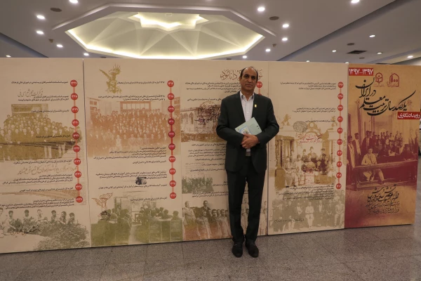 عضو کمیسیون آموزش و تحقیقات مجلس شورای اسلامی:

کمیسیون آموزش هرچه در توان دارد کمک خواهد کرد تا این دستگاه تربیت معلم به درستی حرکت کند 4