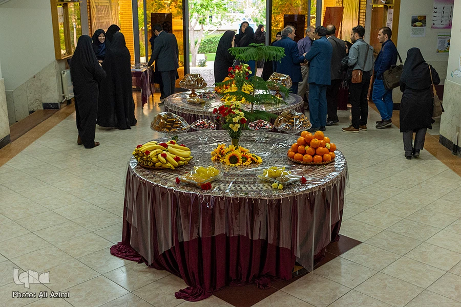 از ویژگی های  دوره تربیت معلم دانشگاهی؛ هویت حرفه ای است