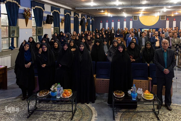 مراسم گرامیداشت دهه ی سرآمدی  آموزش و بزرگداشت مقام استاد و معلم