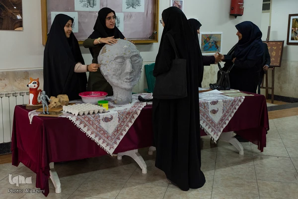 مراسم گرامیداشت دهه ی سرآمدی  آموزش و بزرگداشت مقام استاد و معلم