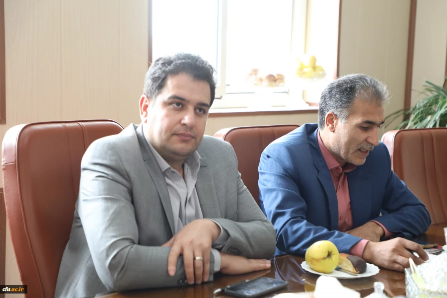 در راستای اجرایی شدن طرح 100-31:

دیدار و گفتگو  استاندار سیستان و بلوچستان و رییس دانشگاه فرهنگیان 5