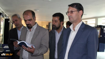 بازدید سرپرست اداره کل برنامه ریزی فرهنگی و اجتماعی دانشگاه فرهنگیان از نمایشگاه تولیدات علمی و فرهنگی استادان و کارکنان پردیس شهید بهشتی خراسان رضوی