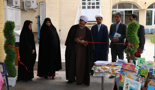 افتتاح نمایشگاه عترت و قرآن کریم در پردیس شهید باهنر (خواهران ) دانشگاه فرهنگیان کرمان