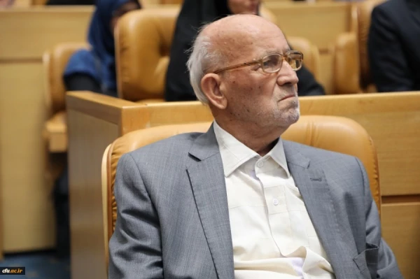 One Hundred years Teacher Education in Iran