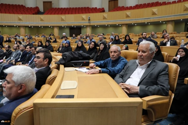 One Hundred years Teacher Education in Iran