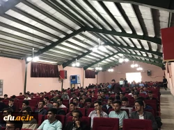 در پردیس شهید رجایی آذربایجان غربی

نشست علمی، تخصصی با حضور کار شناسان اداره کل حقوقی آموزش و پرورش استان برگزار شد 2