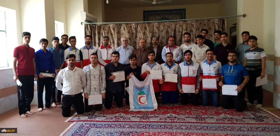 آئین گرامیداشت هفته هلال احمر در پردیس علامه طباطبایی بوشهر برگزار شد 7