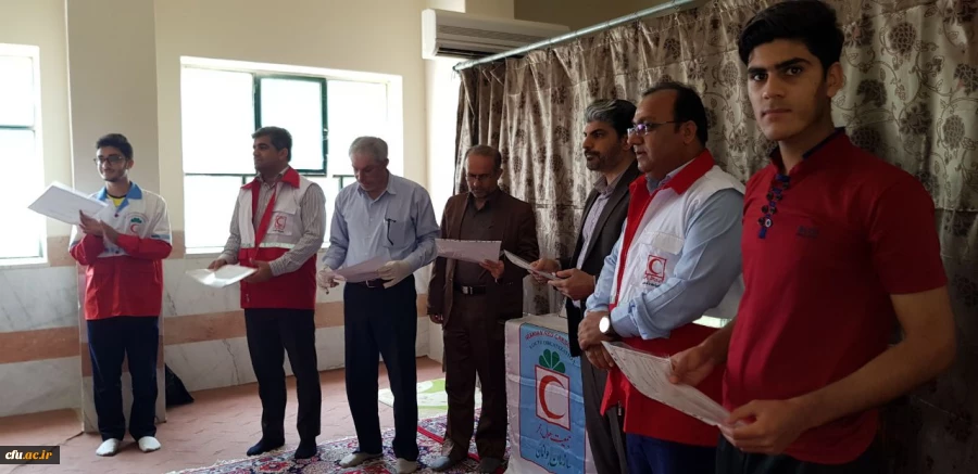 آئین گرامیداشت هفته هلال احمر در پردیس علامه طباطبایی بوشهر برگزار شد 5