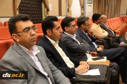 دکتر خنیفر در جلسه هم اندیشی با اعضاء هیات علمی پیمانی:

تشکیل جلسه و پیگیری مطالبات اعضای هیات علمی با رویکرد حل مسئله و ارائه راه حل است 4