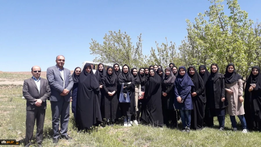 در جهت تقویت درس کارورزی در دانشگاه فرهنگیان استان زنجان برگزار شد:

بازدید سوم و چهارم و پنجم دانشجویان از روستاهای چهرآباد، ازبر و دولاناب از توابع شهرستان زنجانرود 3