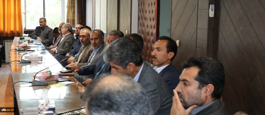 جلسه هم اندیشی اساتید دانشگاه فرهنگیان استان کرمان با حضور حجت الاسلام والمسلمین علیدادی سلیمانی