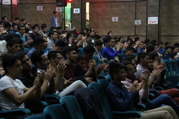 با حضور مسئولان، اساتید و دانشجومعلمان برگزار شد:

جشن ویژه هفته مقام معلم در دانشگاه فرهنگیان یزد ویژه دانشجو معلمان پردیس شهیدان پاک نژاد
 3