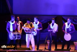 با حضور مسئولان، اساتید و دانشجومعلمان برگزار شد:

جشن ویژه هفته مقام معلم در دانشگاه فرهنگیان یزد ویژه دانشجو معلمان پردیس شهیدان پاک نژاد
 14