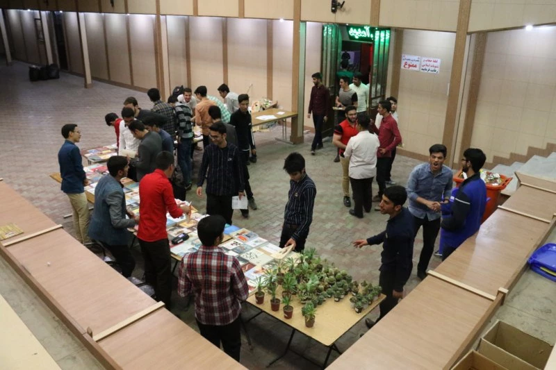 با حضور مسئولان، اساتید و دانشجومعلمان برگزار شد:

جشن ویژه هفته مقام معلم در دانشگاه فرهنگیان یزد ویژه دانشجو معلمان پردیس شهیدان پاک نژاد
 15
