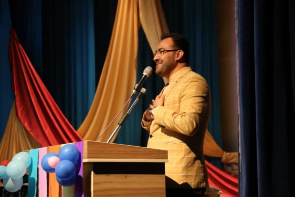 در دانشگاه فرهنگیان استان یزد برگزار شد:

مراسم بزرگداشت مقام استاد و معلم ویژه دانشجو معلمان پردیس فاطمه الزهرا (س)
 3