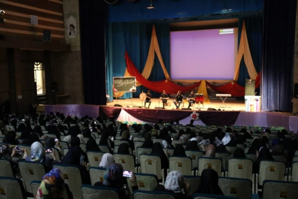 در دانشگاه فرهنگیان استان یزد برگزار شد:

مراسم بزرگداشت مقام استاد و معلم ویژه دانشجو معلمان پردیس فاطمه الزهرا (س)
 6