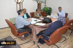 نشست سرپرستان شبانه روزی پردیس شهیدان پاک نژاد یزد با مدیر استان
 4