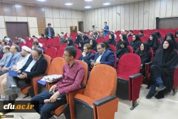 حجت الاسلام تقوی معاون نیروی انسانی دفاتر نهاد رهبری در دانشگاهها در مراسم تکریم و معارفه مسئول دفتر نهاد رهبری در دانشگاه فرهنگیان استان زنجان گفت:

تلاش ما باید برای شکل گیری نرم افزار تمدن ساز باشد که این نرم افزار در حوزه و دانشگاه و به ویژه دانشگاه ف