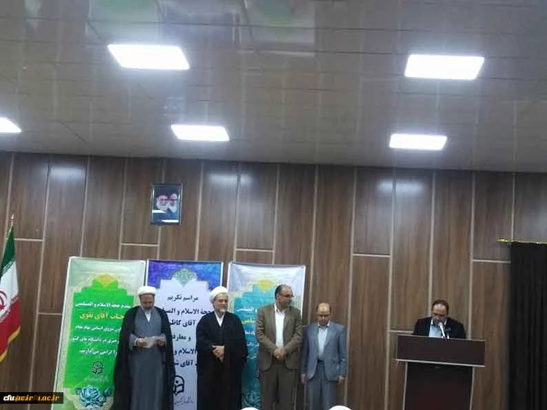 حجت الاسلام تقوی معاون نیروی انسانی دفاتر نهاد رهبری در دانشگاهها در مراسم تکریم و معارفه مسئول دفتر نهاد رهبری در دانشگاه فرهنگیان استان زنجان گفت:

تلاش ما باید برای شکل گیری نرم افزار تمدن ساز باشد که این نرم افزار در حوزه و دانشگاه و به ویژه دانشگاه ف