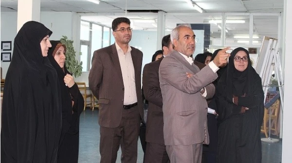 افتتاح دو نمایشگاه از فعالیت ها و دست ساخته های دانشجومعلمان در دو پردیس