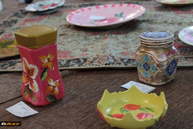 افتتاح دو نمایشگاه از فعالیت ها و دست ساخته های دانشجومعلمان در دو پردیس