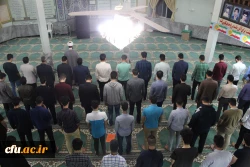 شرکت مسئولان دانشگاه فرهنگیان خراسان رضوی در نماز جماعت و افطار دانشجویان