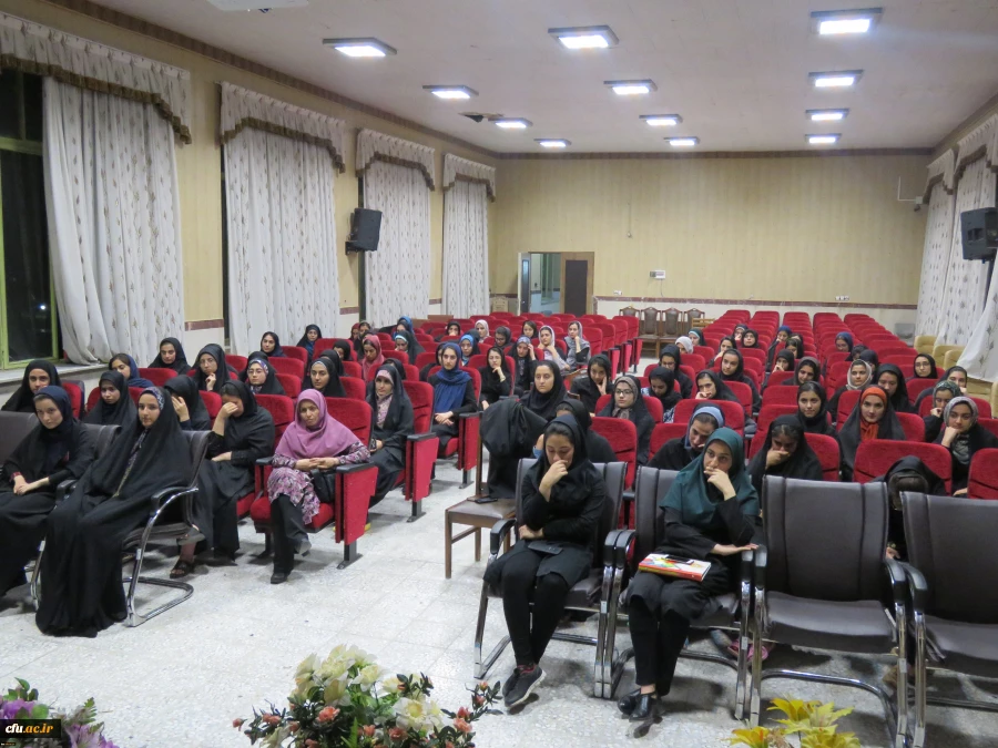 در پردیس بنت الهدی صدر سنندج برگزار شد؛

برگزاری کارگاه مهارتهای قبل از ازدواج 5