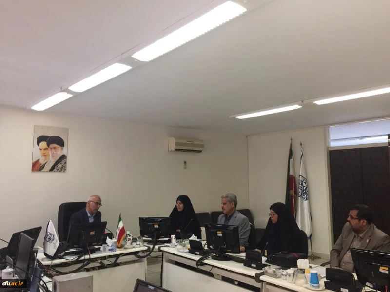 در نشست معاون دانشجویی دانشگاه با دکتر صدیقی معاون وزیر علوم عنوان شد:

استفاده از فضاها و امکانات دانشگاه های وزارت علوم در جهت تحقق اهداف دانشگاه فرهنگیان و افزایش سطح خدمات رسانی به دانشجومعلمان
 2