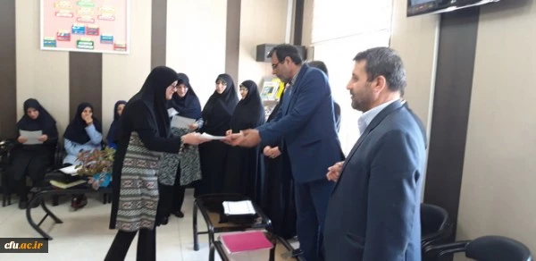 به مناسبت روز کارورزی انجام شد:
بازدید از مدارس مجری طرح کارورزی استان قزوین 2