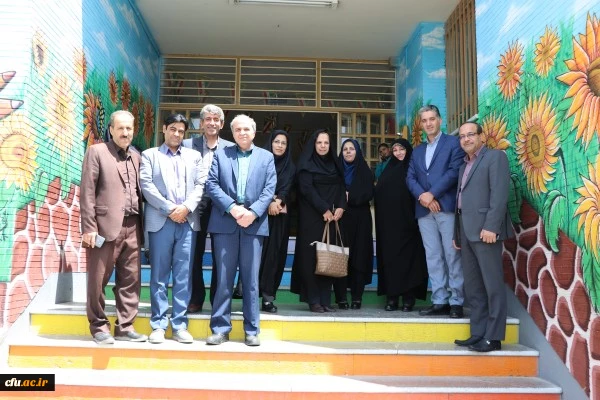 با حضور مدیر کل برنامه ریزی درسی و آموزشی سازمان مرکزی دانشگاه در اصفهان انجام شد:
بازدید از مدارس مجری کارورزی و پردیس های دانشگاه فرهنگیان اصفهان 2
