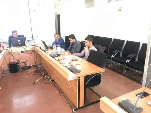 نشست تخصصی اساتید و نومعلمان برتر در دانشگاه فرهنگیان یزد
 8