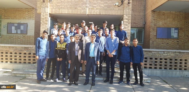 بازدیددانش آموزان دبیرستان علامه جعفری از پردیس شهیدرجایی قزوین به مناسبت طرح روز دانشگاه بدون حصار 2