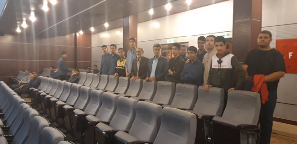 بازدیددانش آموزان دبیرستان علامه جعفری از پردیس شهیدرجایی قزوین به مناسبت طرح روز دانشگاه بدون حصار 6