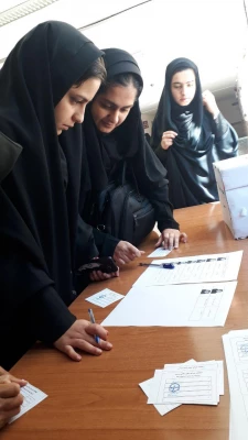 برگزاری انتخابات شورای نصفی پردیس های استان سمنان 8