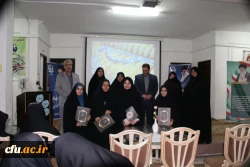 معاون دانشجویی دانشگاه  در  بازدید از فرایند انتخابات شوراهای صنفی استان قم خطاب به دانشجومعلمان سراسر کشور:

انتخابات شورای صنفی جلوه ای مهم از مشارکت دانشجو معلمان است. 2