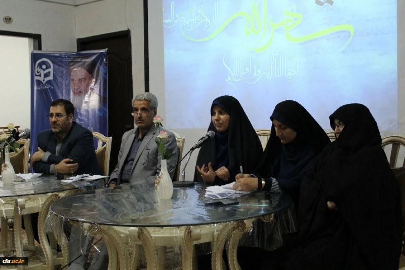 معاون دانشجویی دانشگاه در بازدید از فرایند انتخابات شوراهای صنفی استان قم خطاب به دانشجومعلمان سراسر کشور:

انتخابات شورای صنفی جلوه ای مهم از مشارکت دانشجو معلمان است.
 2