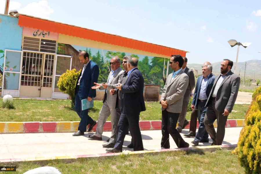 بازدید رئیس سازمان مدیریت و برنامه ریزی خراسان شمالی از دانشگاه فرهنگیان استان
 2