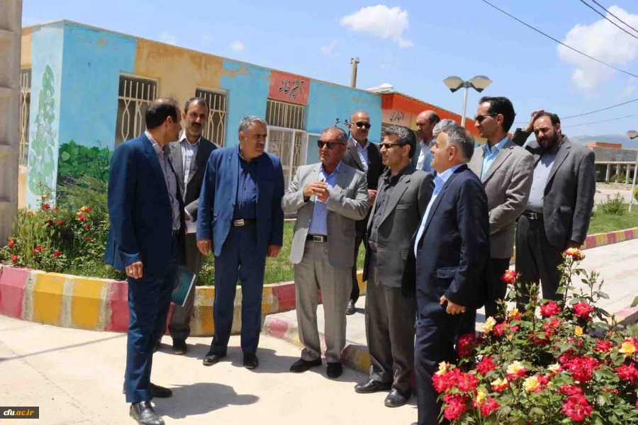 بازدید رئیس سازمان مدیریت و برنامه ریزی خراسان شمالی از دانشگاه فرهنگیان استان
 3