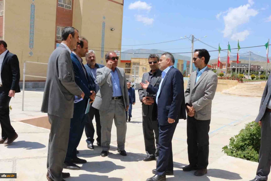 بازدید رئیس سازمان مدیریت و برنامه ریزی خراسان شمالی از دانشگاه فرهنگیان استان
 5