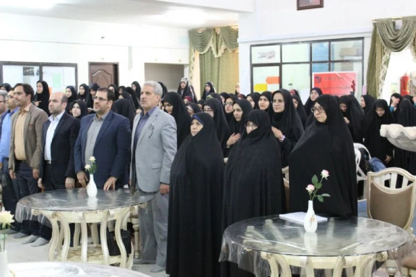 ارتباط نزدیک تر اعضای شورای صنفی با دانشجویان و هماهنگی و تعامل با مسئولین در پیگیری و رفع دغدغه ها و خواسته های رفاهی و صنفی  3