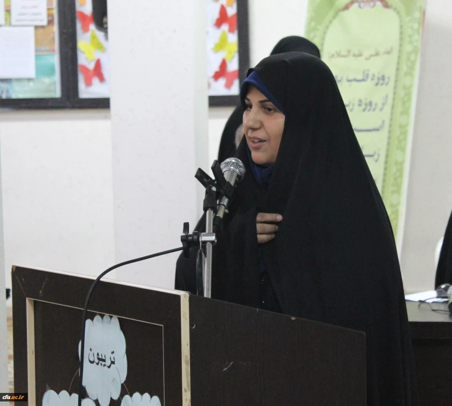 بازدید معاون دانشجویی دانشگاه از فرایند انتخابات شوراهای صنفی استان قم