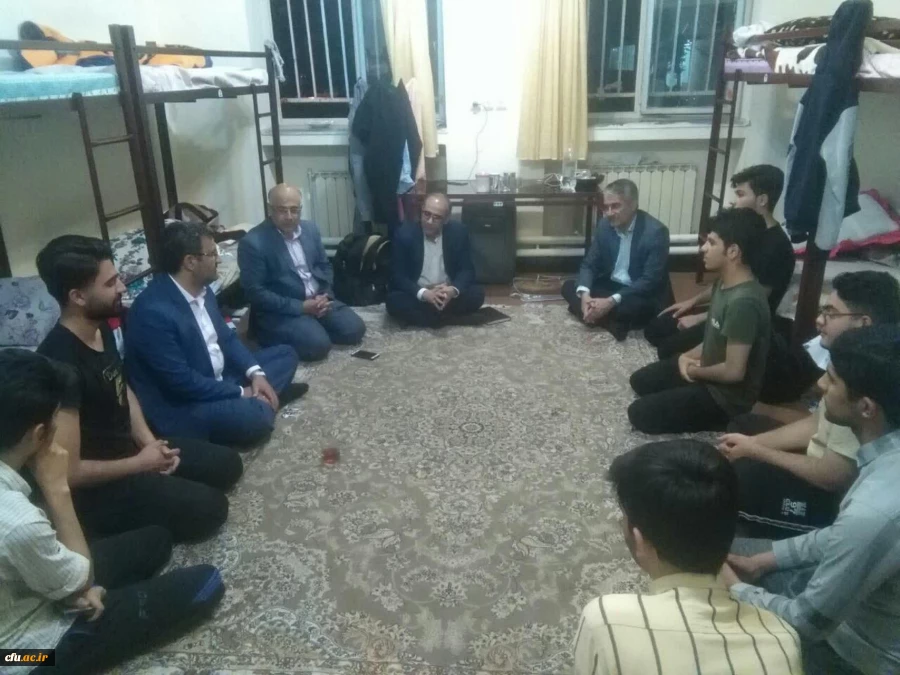 بازدید شورای صنفی پردیس شهید باهنر اصفهان  از مرکز شهید آیت نجف آباد