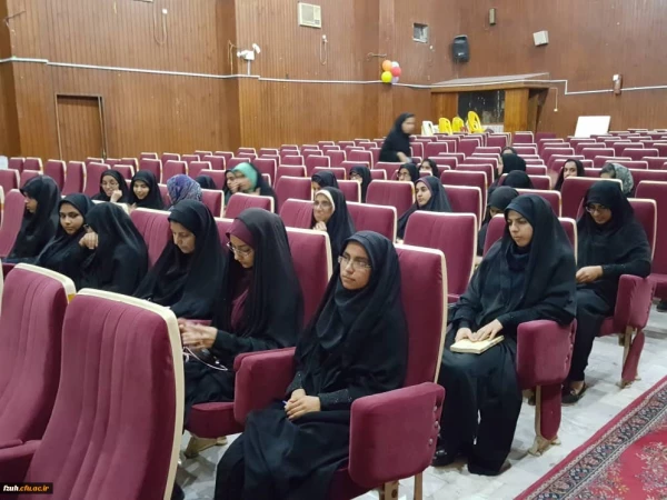 سمینار نقش منجی در ادیان ابراهیمی در دانشگاه فرهنگیان هرمزگان برگزار شد.
 4